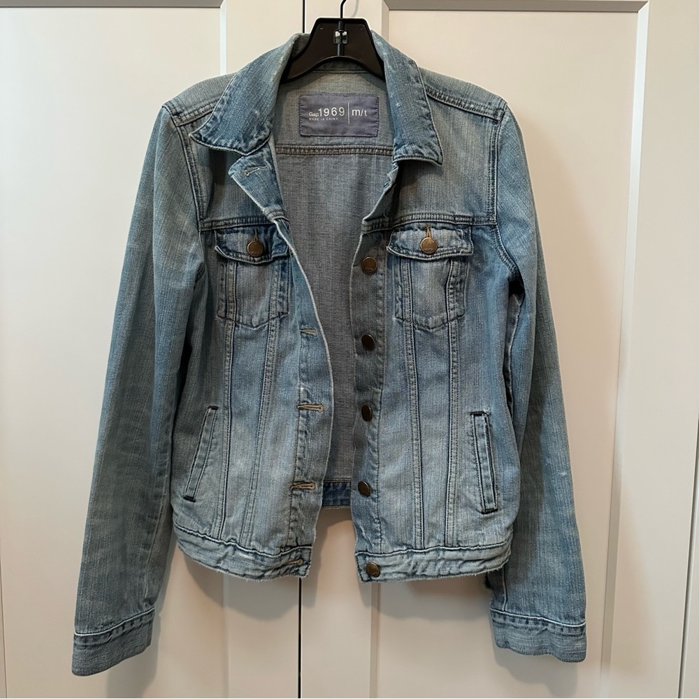 EUC distressed Gap denim jacket